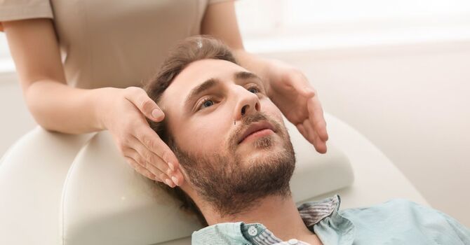 What Is Reiki Healing? Benefits for Pain, Sleep, and Fatigue